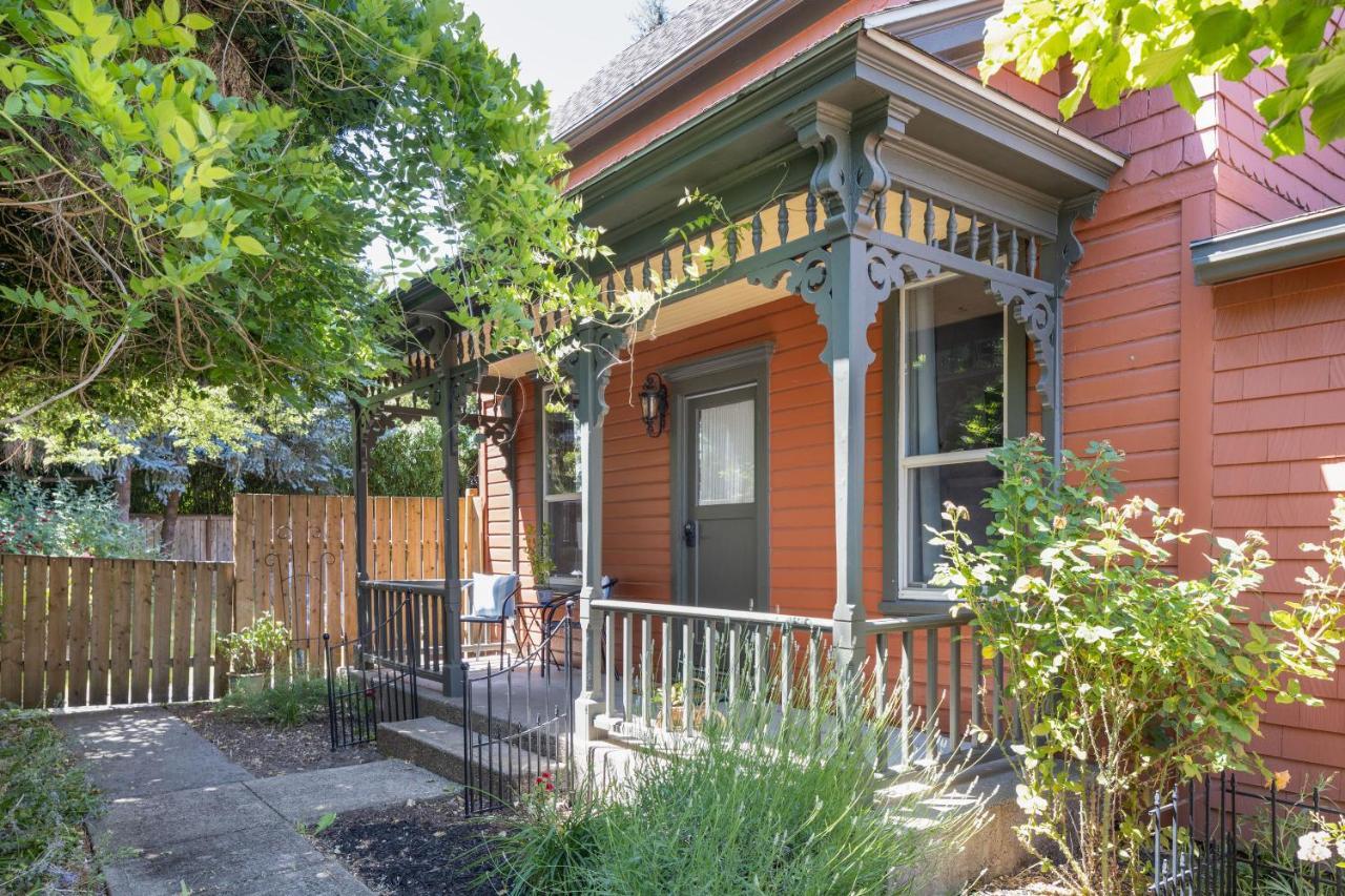 Wynkoop At Carlton: Taste Of Europe, Walk To Wineries, Dog Friendly Vila Exterior foto